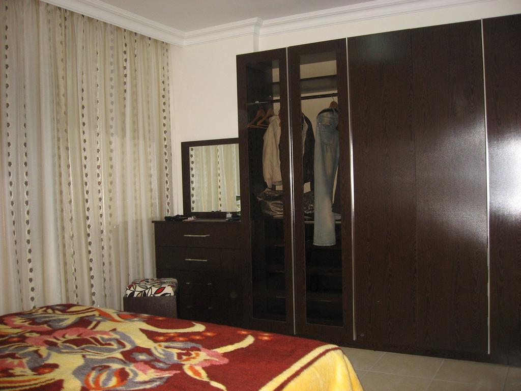 In Olive Apartment